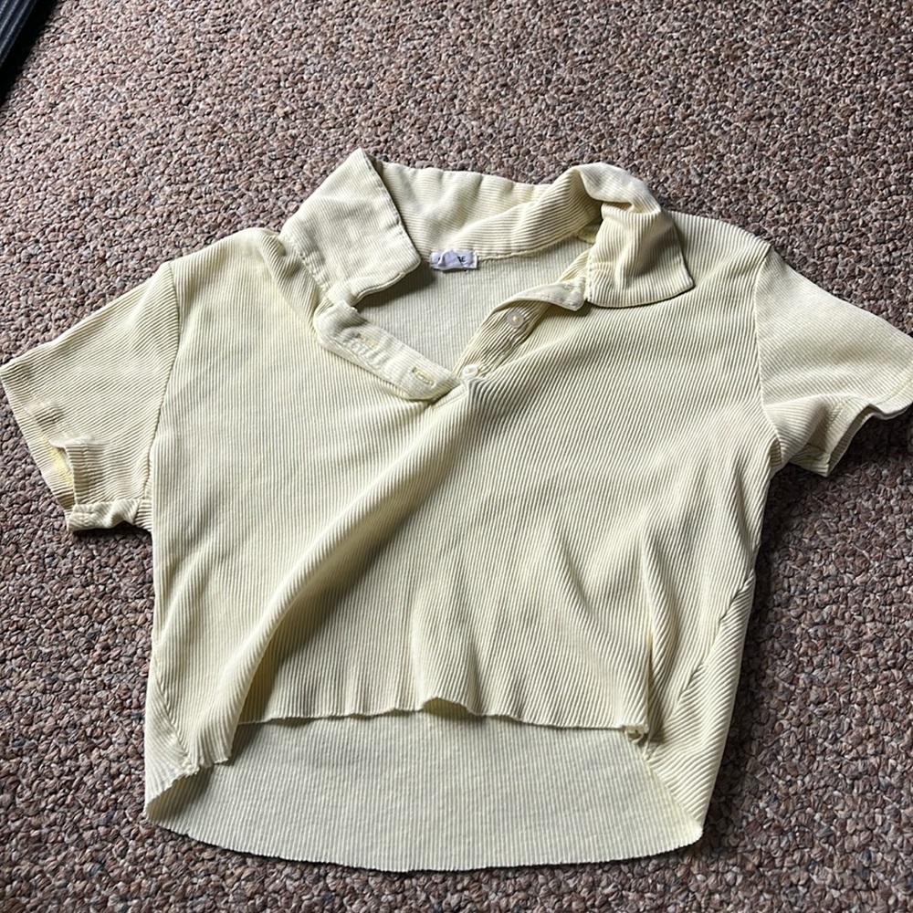 Garage crop top
